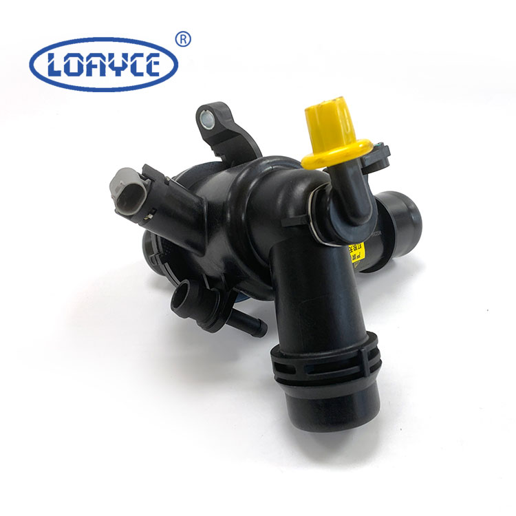 Auto Parts 6512000915 / 6512001300 / 6512002700 / 6512001515 Thermostat for Mecerdes Benz M651/M921